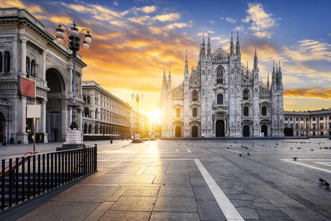 Large Suite Home Milan - Duomo Eksteriør billede